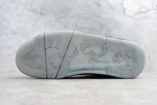930155-001 KAWS 4 Retro Air JORDAN 'KAWS'  930155-001 0701